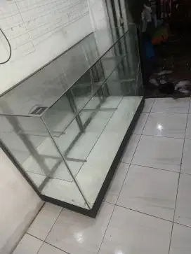 Etalase panjang 150cm