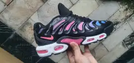 Nike TN Hitam Kombinasi