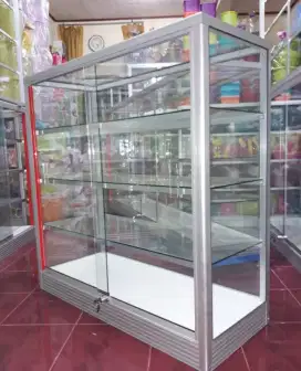 Etalase Panjang 1Mx1M Buat Perlengkapan Usaha