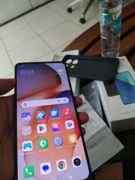 Redmi Note 13 8+8/256GB garansi on mulus normal bon terlampir