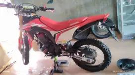 Jual crf 150l 2019 merah