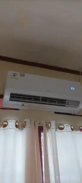 Ac 0.5pk 1\2PK LG pemakaian baru 3 bulan