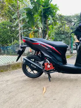 Honda Vario 125cc cbs iss pgm_fi tahun 2019