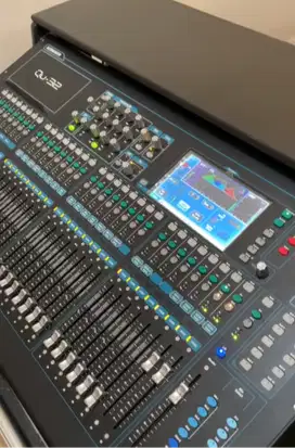 Mixer Allen&Heath QU 32