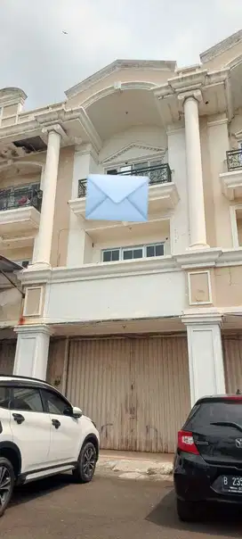 Ruko Lebar 5 Di Sentra Niaga Harapan Indah Bekasi