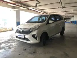 daihatsu sigra R MT 2021 Bergaransi