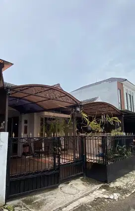 Rumah 2 Lantai Dijual di Graha Raya – Lokasi Strategis, Harga Terjangk
