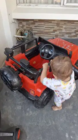 Jual mobil mobilan aki anak