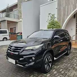 Toyota Fortuner VRZ TRD 2019 bukan Pajero