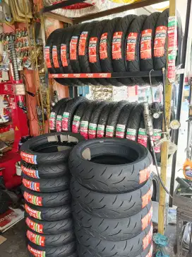 Cari mekanik motor