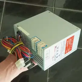 PSU SimX 380W. Tidak jadi dipakai, segel utuh, daleman masih bersih