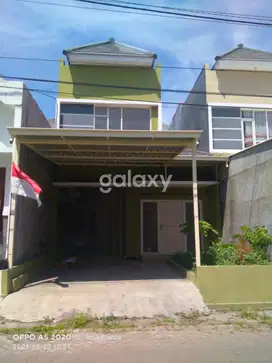 Murah 2 Lantai Row Boulevard Raya Gebang Sidoarjo