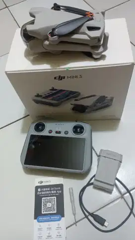 Dji Mini 3 with remote Rc Layar Basic