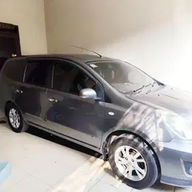 Nissan Grand livina 2012 Bensin
