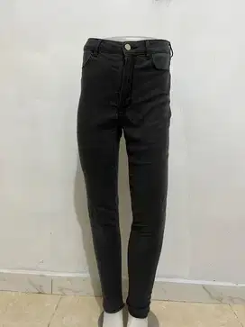 Divided H&M Celana Jeans Strech