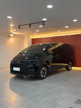 HYUNDAI STARIA 7 SEATER 2.2D AT