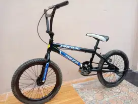 Sepeda BMX 20 Alloy (Ringan & Kuat) Anti Karat.