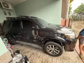 TOYOTA FORTUNER VNT 2014