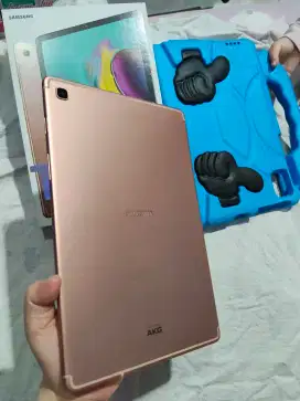 SAMSUNG GALAXY TAB S5E RAM 4/64GB ..JUAL CEPAT !!