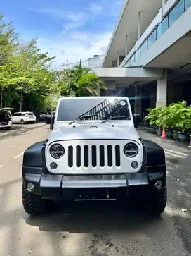 Jeep Wrangler 2011 Bensin