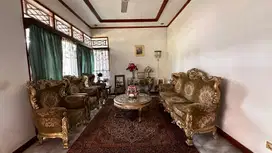 Di jual cepat ! Town House Pejaten Barat