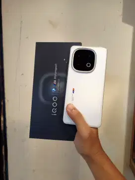 Jual Iqoo 13 16/512Gb Second Mulus Fullset Original Garansi Panjang