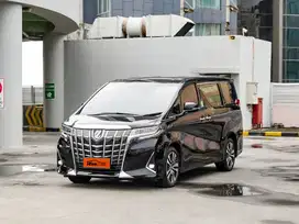 Alphard 2.5 G AT 2022 hitam