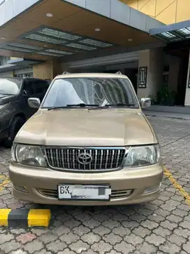 Toyota kijang kapsul LGX tahun 2000