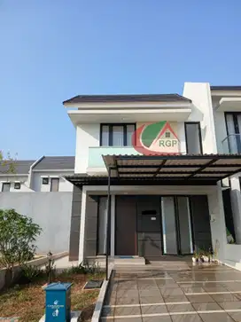 Disewakan Rumah Asri di Calathea CBD - HOOK, Samping Fasos!