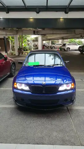 BMW 325i 2004 Bensin