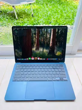 MACBOOK AIR M3 13INCH 16/256 2025