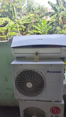 Ac Panasonic 1/2 pk mulus
