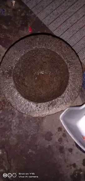 Dijual Lumpang ulekan Asli batu