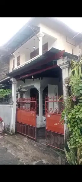 Disewakan rumah 2 lantai di dalung permai dekat ke canggu kerobokan