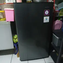 Jual cepat kulkas sharp