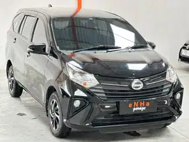 KM 8rb.. NEW SIGRA R 1.2 A/T 2023.. Like New.. eNHa garage Semarang...