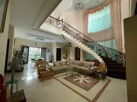 DIJUAL RUMAH MEWAH MANYAR JAYA SIAP HUNI, TERAWAT