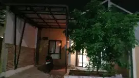 Disewakan 1 unit rumah di Griya parama Cileungsi per tahun