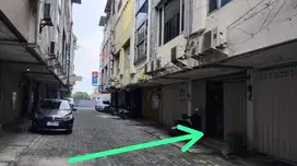 Ruko Surya Inti Permata 1 Blok B No 33 Pradah Kalikendal Dukuh Pakis