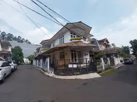 Di jual rumah lokasi jalan serdang 1, Duren Sawit (jakarta Timur)