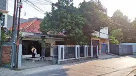 Jual atau Sewa! Rumah Kebagusan, Jakarta Selatan, 325 m², 1.5 Lt, SHM