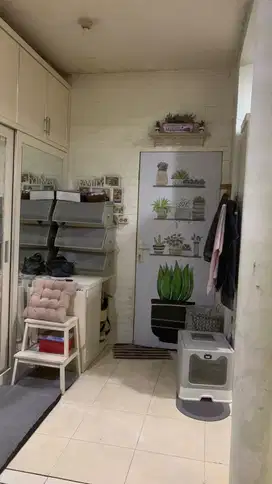 Rumah Terawat dalam Cluster Hadap Lapangan Graha Raya Bintaro