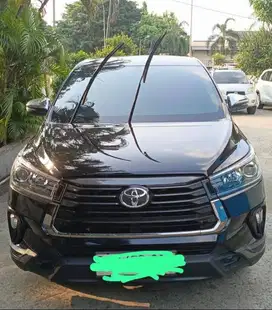 Toyota Innova Venturer 2.0 A/T 2022