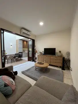 Dijual Rumah Full Furnished Cluster Eastern Cosmo The Icon BSD CITY