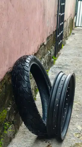 Velg vrossi xd ring 17 ukuran 3.00 dan ban maxxis l
