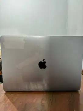 Macbook Air M1 8/512 gb 13 inch