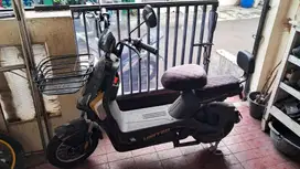Dijual Motor Listrik UNITED Salvador SE