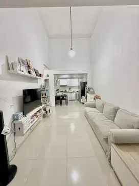 Rumah dekat Stasiun Jurang Mangu, Ciputat bintaro dalam perumahan
