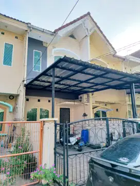 Dijual rumah 2 lt, hdp selatan daan mogot baru
