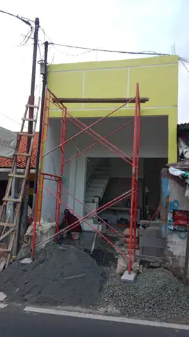 Disewakan Ruko 1 1/2 lantai di jalan utama tanjung barat ps minggu